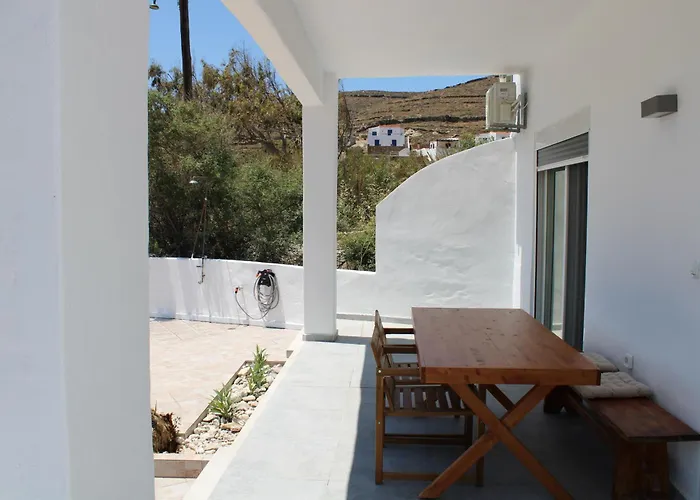 Lefkes 아파트 키트노스